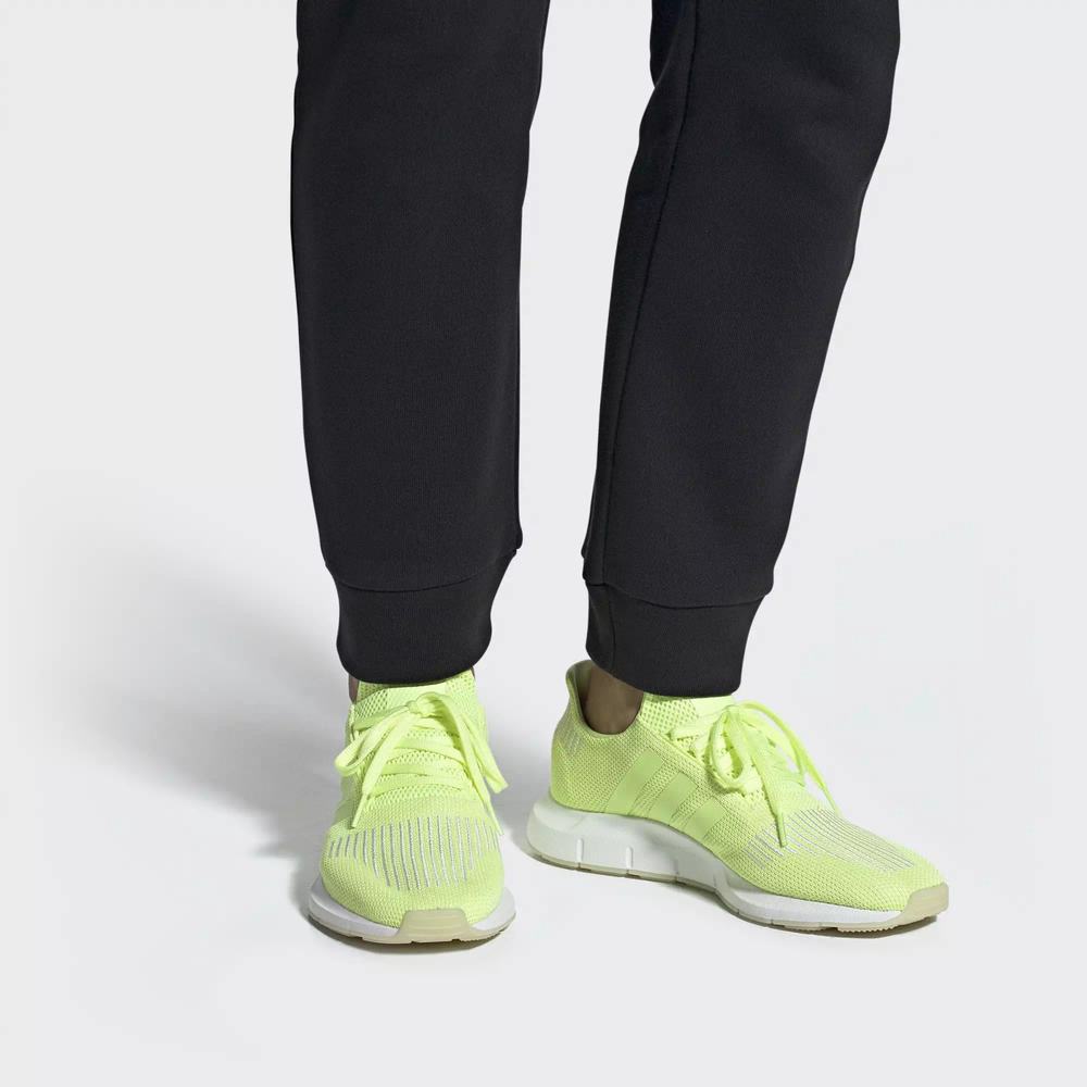 Adidas Swift Run Tenis Amarillos Para Hombre (MX-49766)